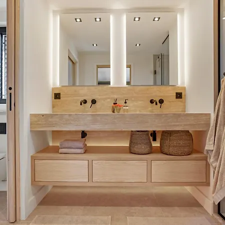 فيلة 400m² Vue Proche Centre *
