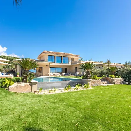 فيلة 400m² Vue Proche Centre *
